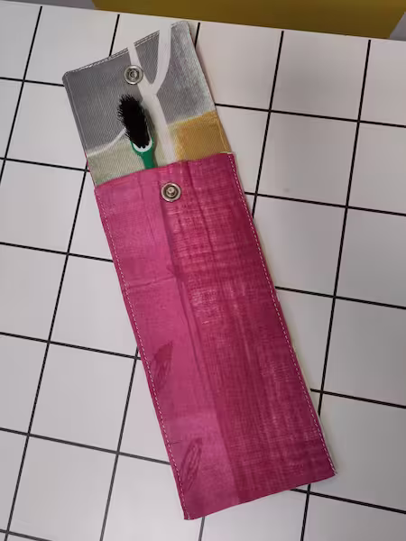 Étui brosse à dents nomade 1 Étui brosse à dents nomade